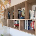 Accademia شقة